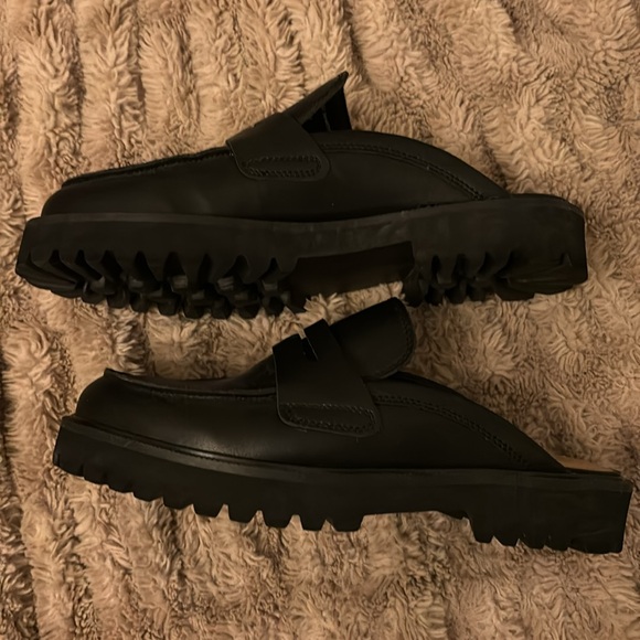 Blondo water resistant mule - Picture 2 of 5